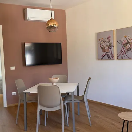 Largo A Zoppi Apartment Cannobio