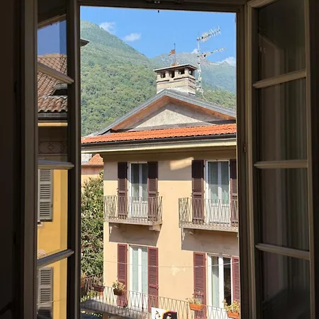 Largo A Zoppi * קנוביו